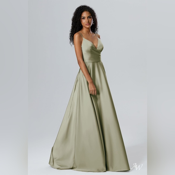 AW Rosemarie Dress - Crystal Satin - Fennel Seed - Picture 4 of 13